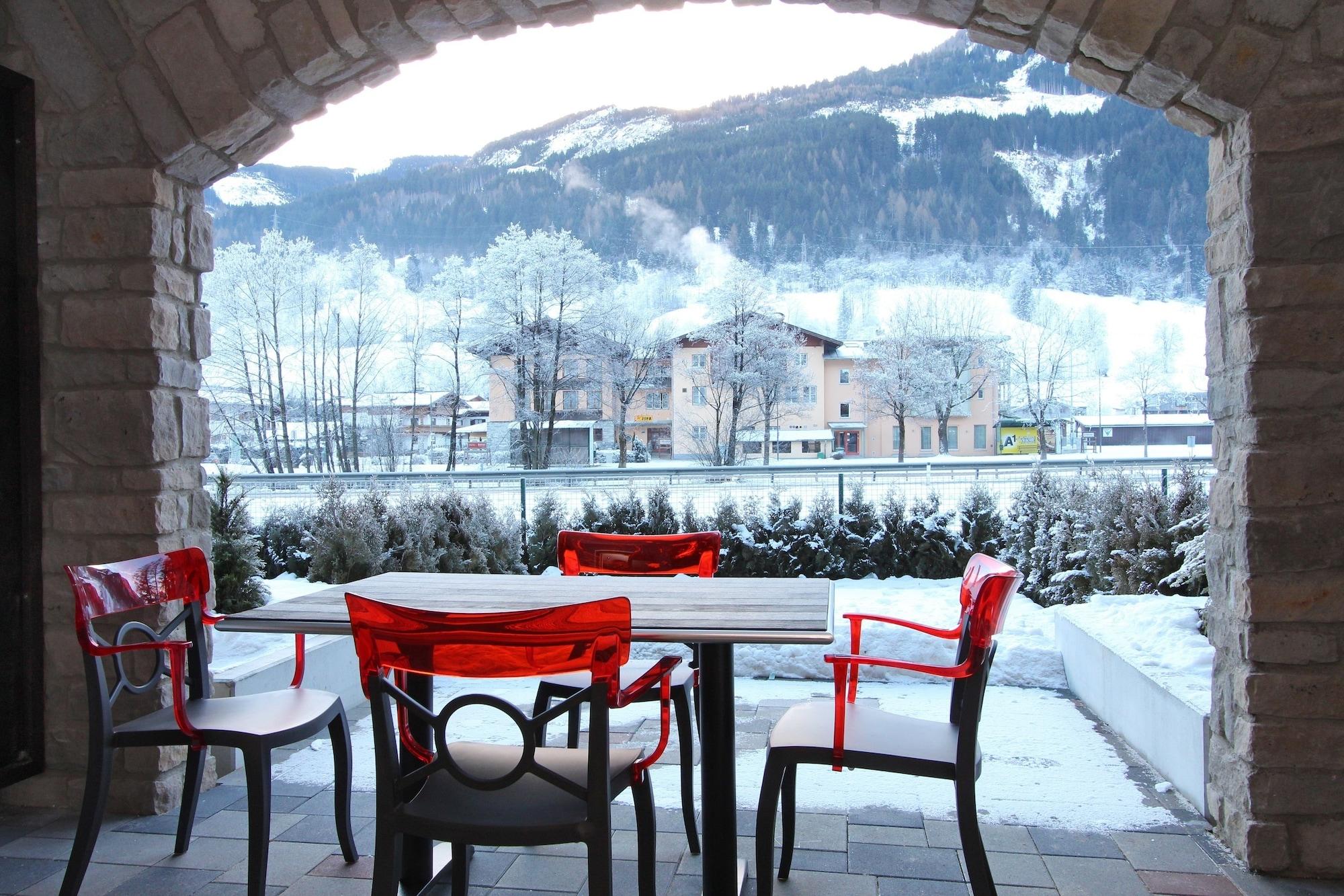 Avenida Mountain Lodges Kaprun Exteriör bild