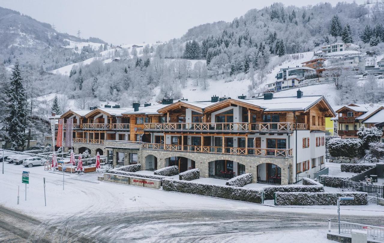 Avenida Mountain Lodges Kaprun Exteriör bild