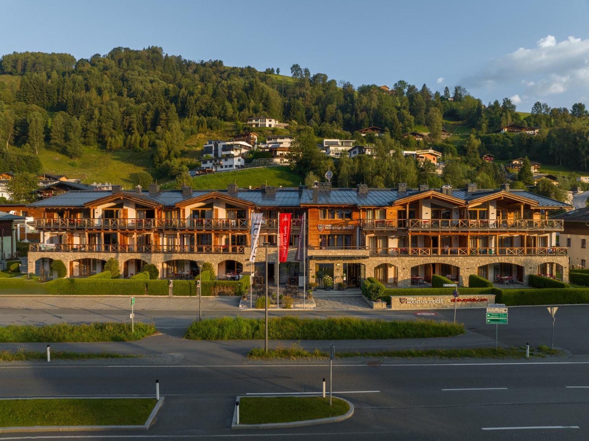 Avenida Mountain Lodges Kaprun Exteriör bild